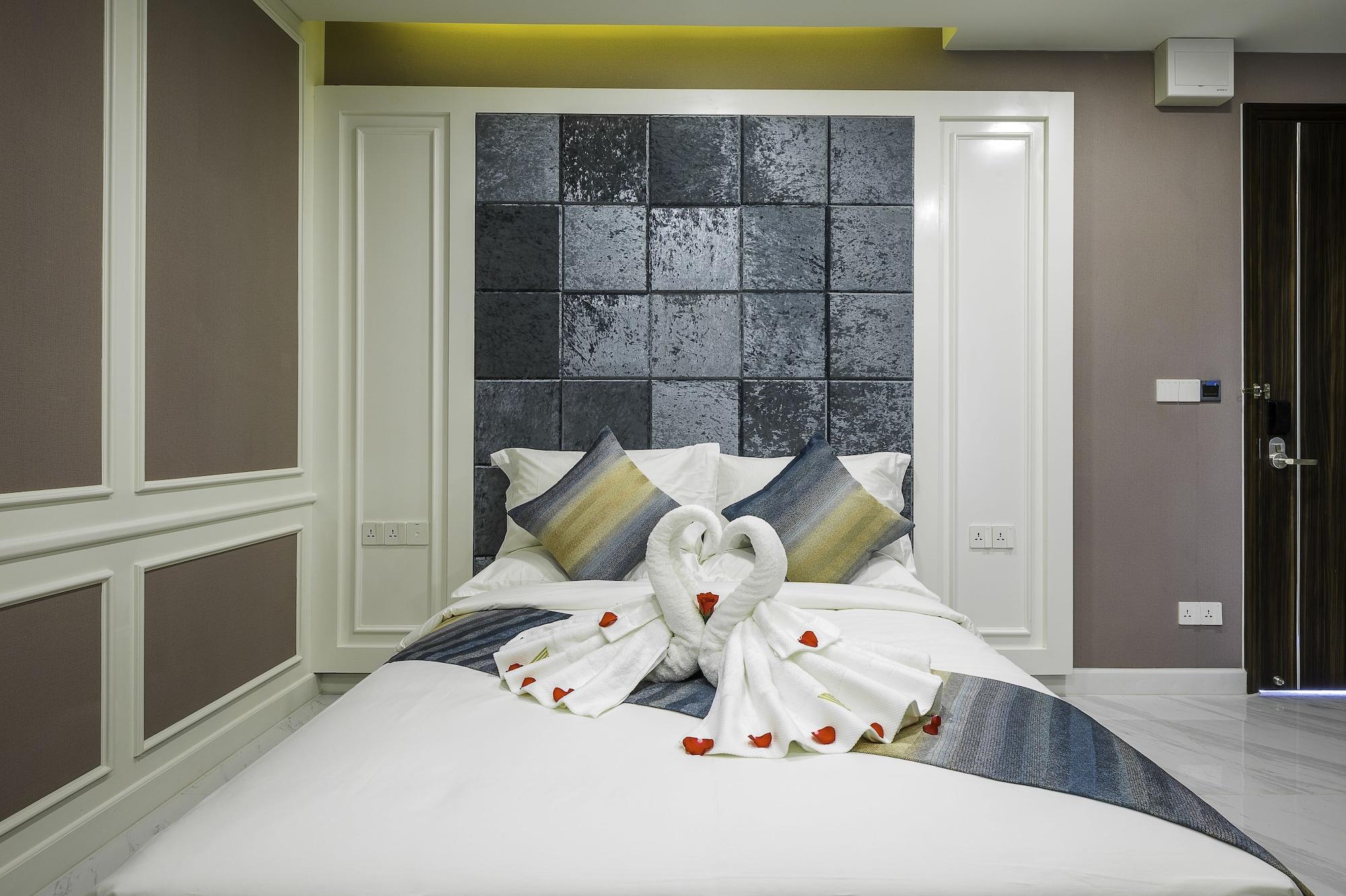 วี บูทิก โฮเต็ล - บีเคเค Hotel พนมเปญ ภายนอก รูปภาพ
