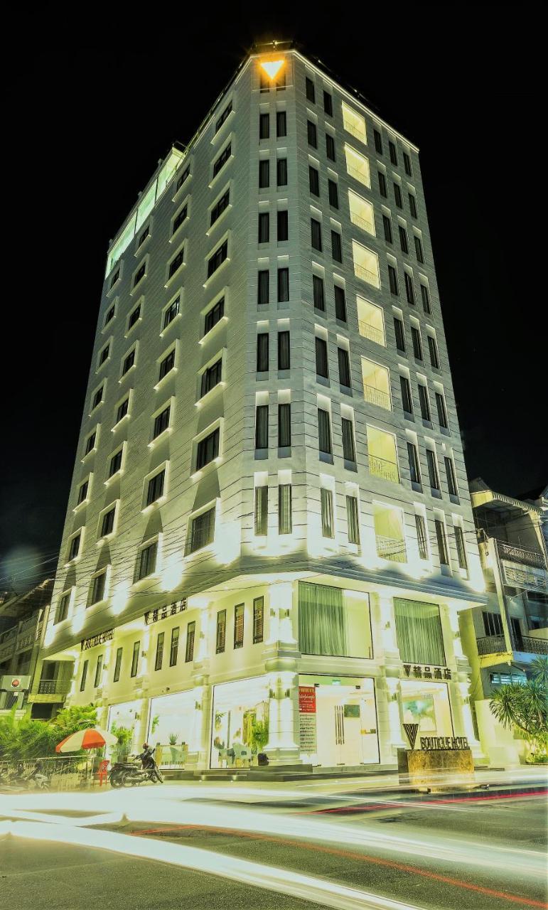 วี บูทิก โฮเต็ล - บีเคเค Hotel พนมเปญ ภายนอก รูปภาพ
